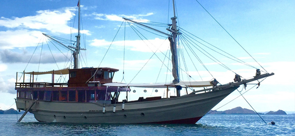 Nyaman Phinisi Boat